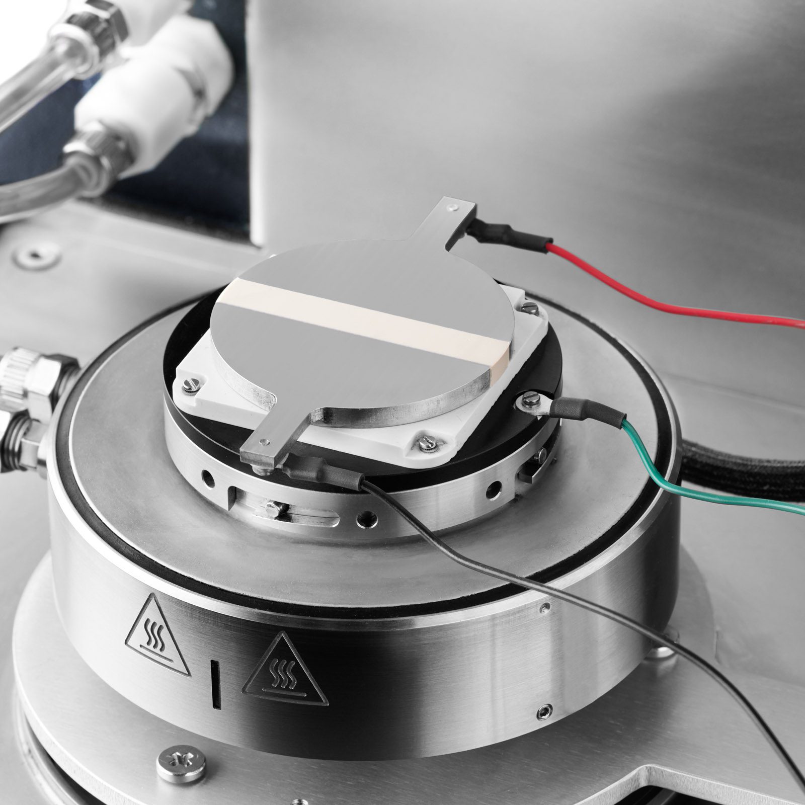 Rheo-Impedance Spectroscopy plate detail