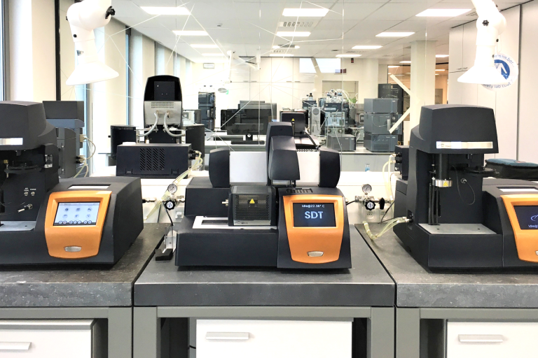 Lab-Image-2048×1105